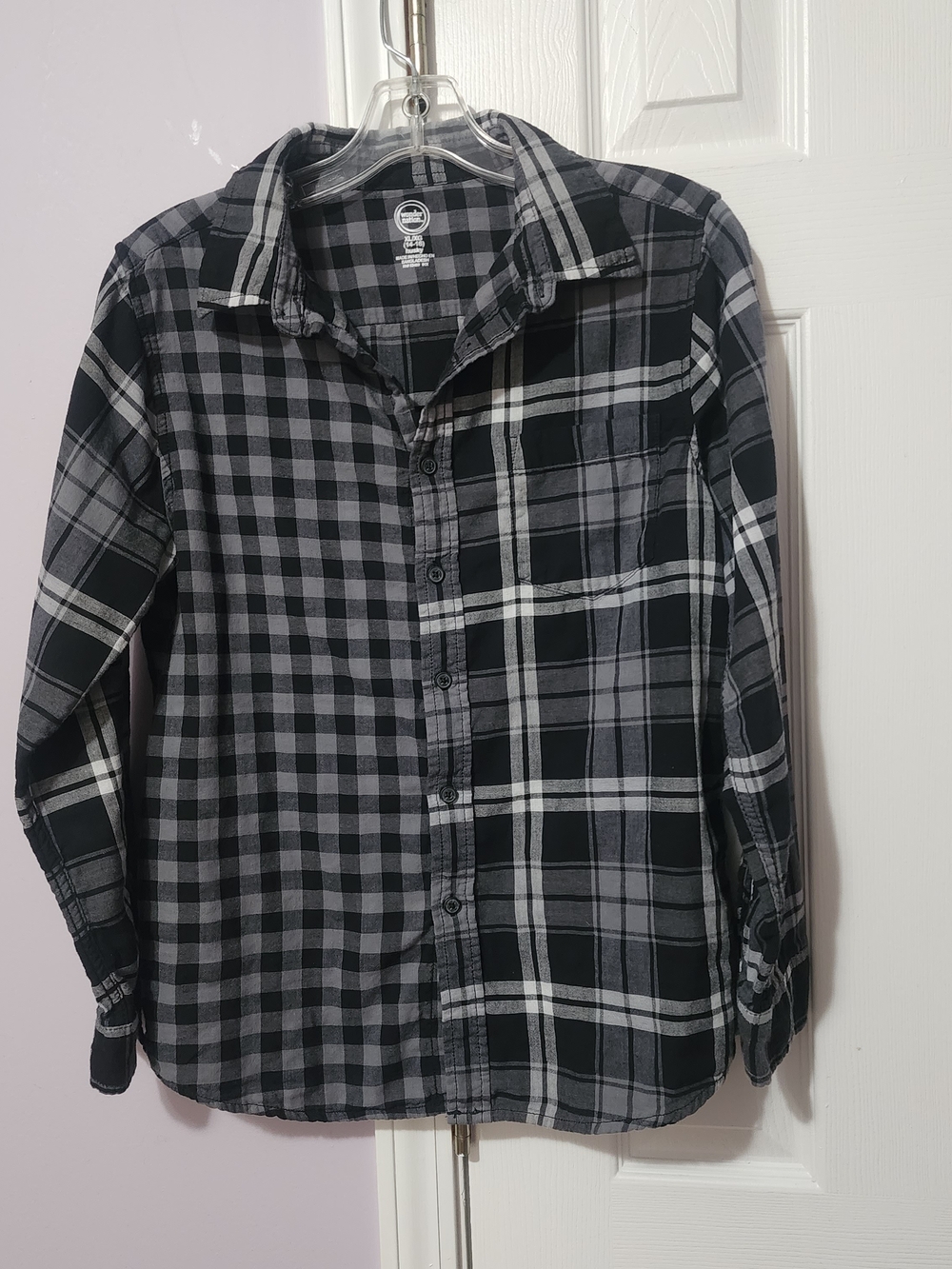 wonder nation Black and Gray Plaid Button-Down Shirt
